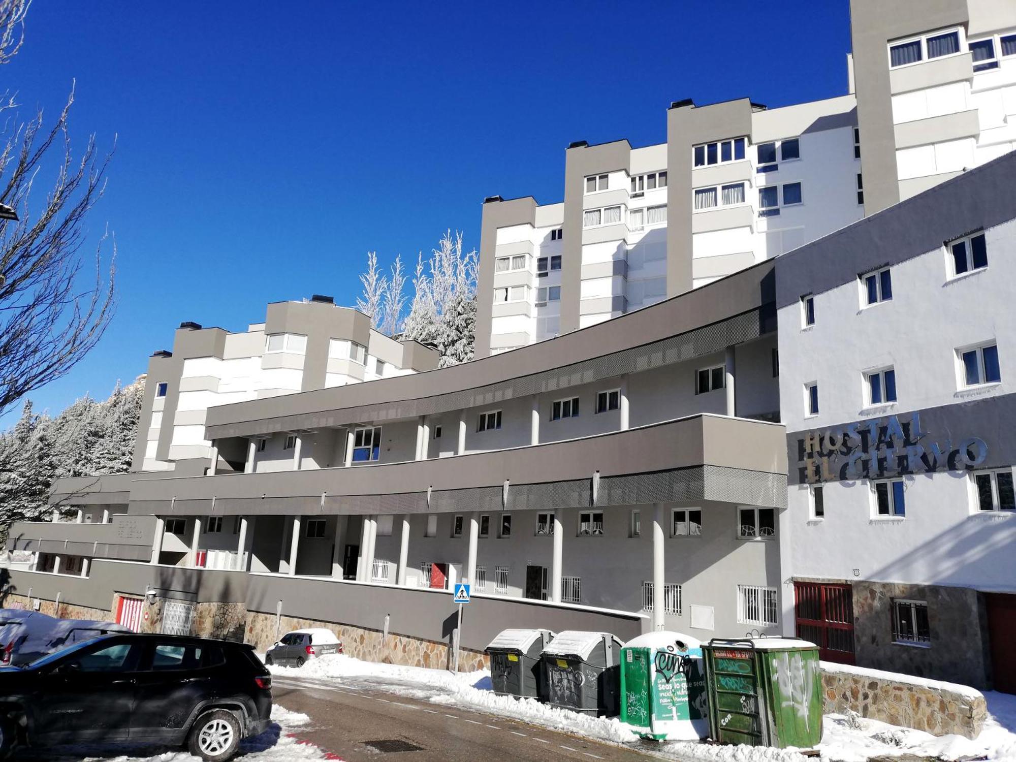 Apartamentos Penibetico Con Parking Y Wifi By Surynieve Sierra Nevada Zewnętrze zdjęcie